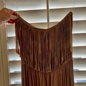 POL tan fringed dress sz L Large elastic waist and chest